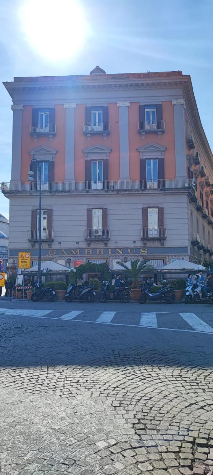La Chicca Appartamento Intero Nei Quartieri Spagnoli Napoli Dış mekan fotoğraf